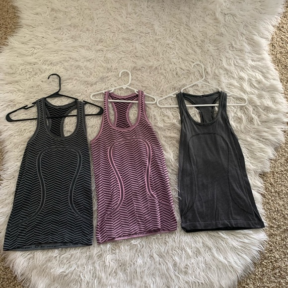 Lululemon tanks - Picture 1 of 5